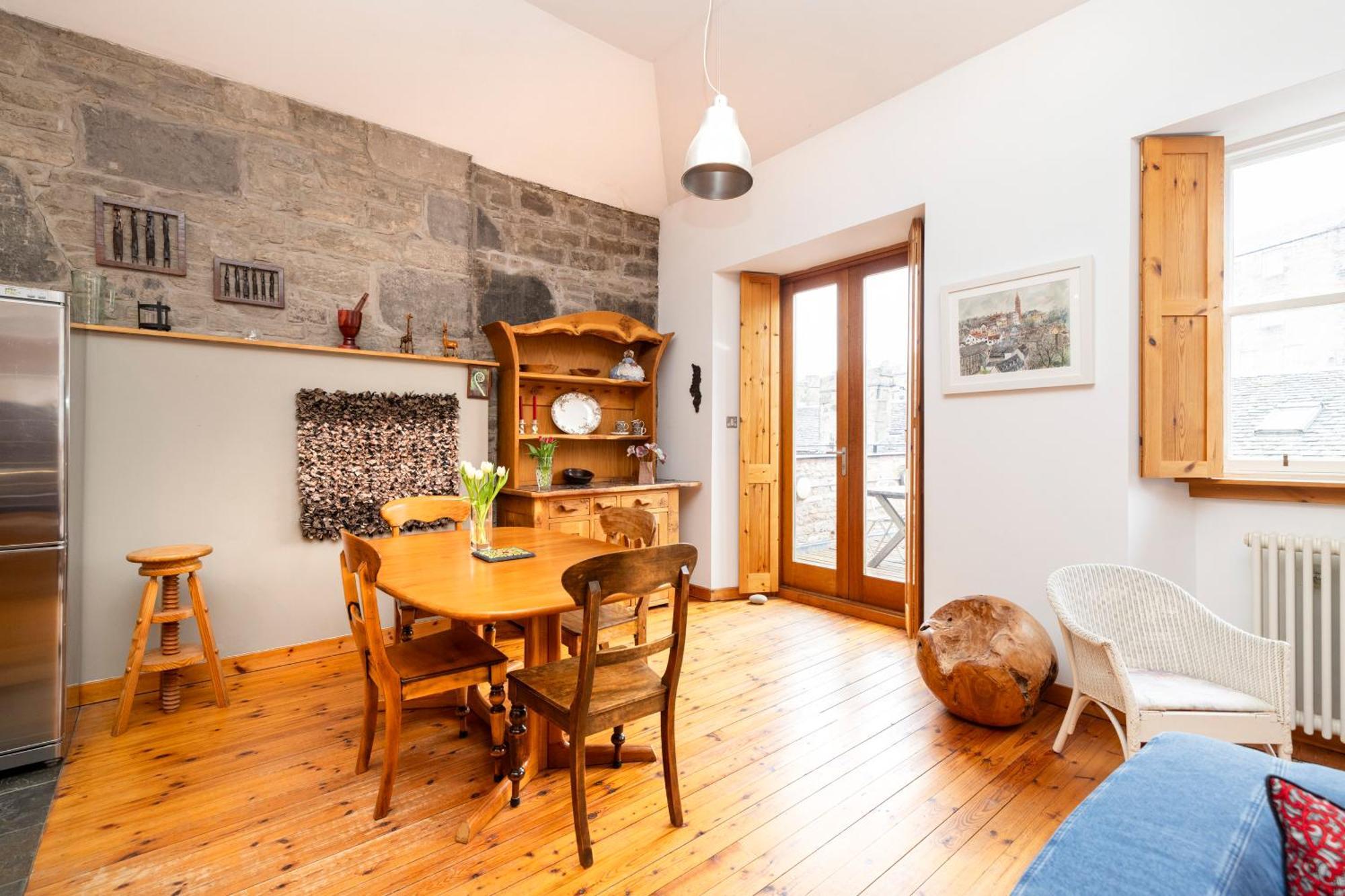 New Town Deluxe With Terrace Appartement *